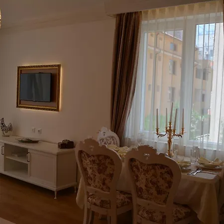 Sweet Homes 5 Апартаменты *