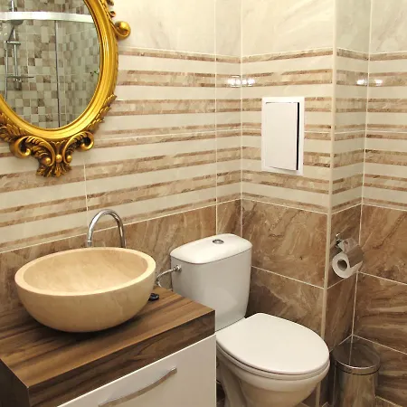Apartment Sweet Homes 5 *